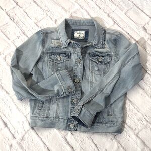 Mudd Denim light wash blue jean Jacket with distressed Accents size Medium pre-💜